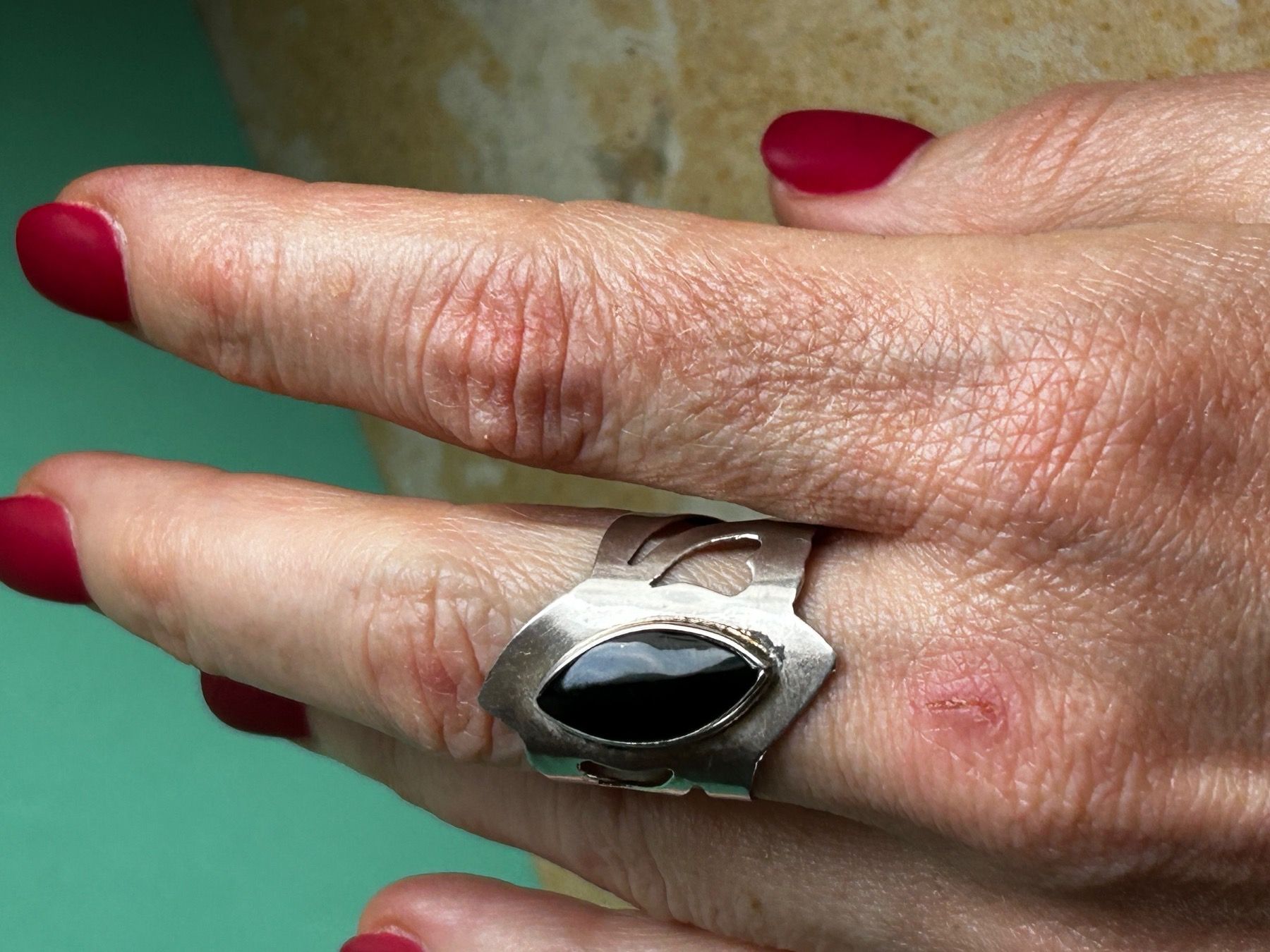 Ringe: Fingerring mandelförmiger Onyx (60) – Gebraucht aus Dittingen von Bijoubelle 3