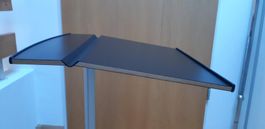 1 Designer Laptop-Tische zum hochklappen von "Wilkhahn"