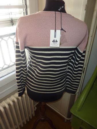 pull à rayures taille M marque HUBLOT neuf pour femme