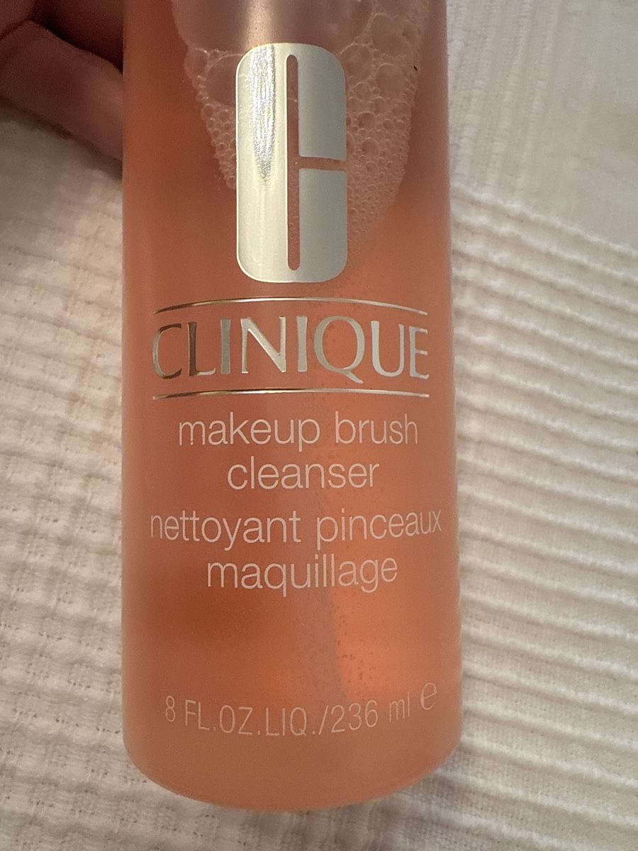 Clinique Cura del viso: NEU***CLINIQUE MAKEUP BRUSH CLEANSER 236ml***TOP GESCHENK*** – Nuovo e nell'imballaggio originale da Zürich venduto da Ceca52 1