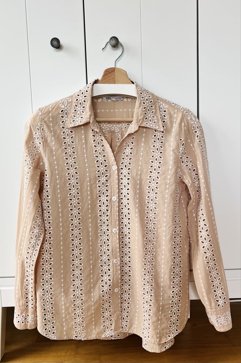 Zara Blusen: Zara XS, Beige Hemd – Gebraucht aus Burgdorf von rulan