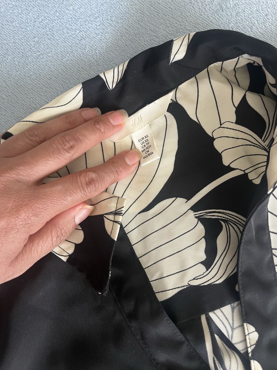 H&M Lotti di vestiti: H&M  Set XS,Schwarz/Beige Blumenmuster – Nuovo (secondo la descrizione) da Olten venduto da sae_82z2 7