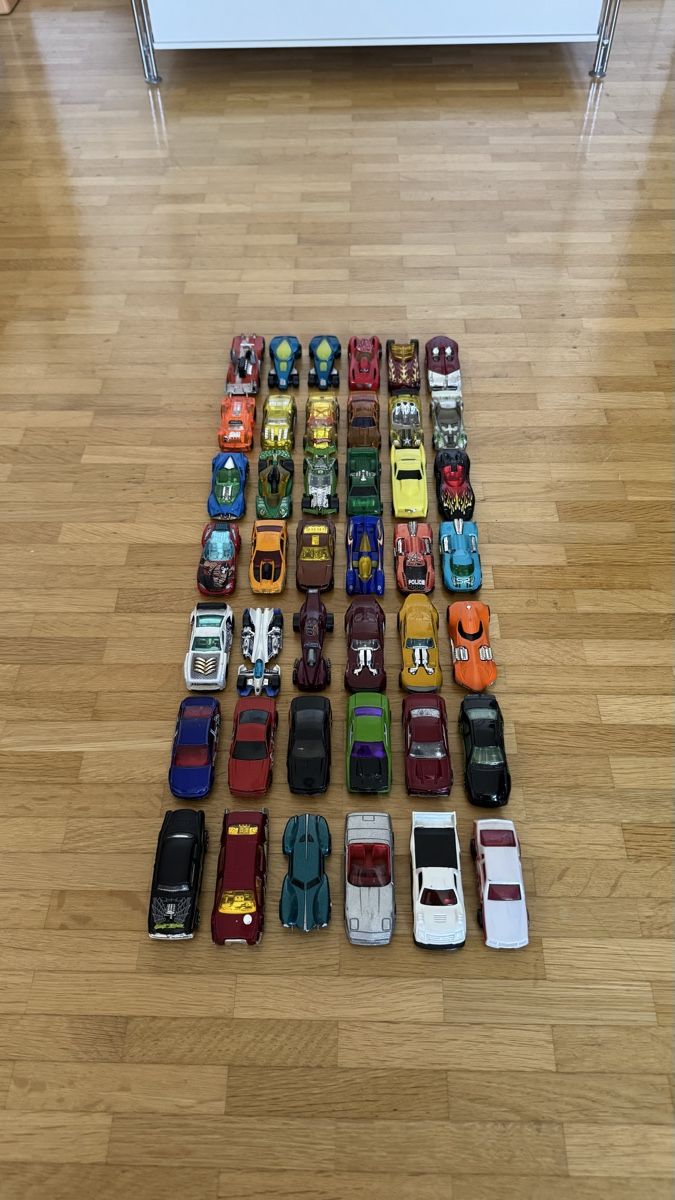 Hot Wheels Modellini d'auto: Hotwheels Sammlung – Usato da Jona venduto da Joshua6250 1