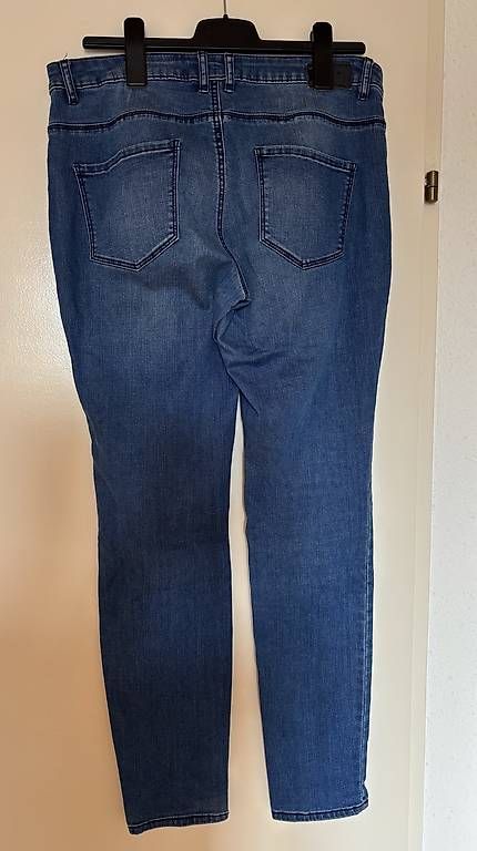 Tom Tailor Jeans: Jeans Tom Tailor Gr. 32 – Nuovo (secondo la descrizione) da Baden venduto da Chrisenft 1