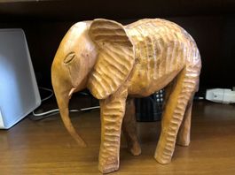 Elefant Holzfigur