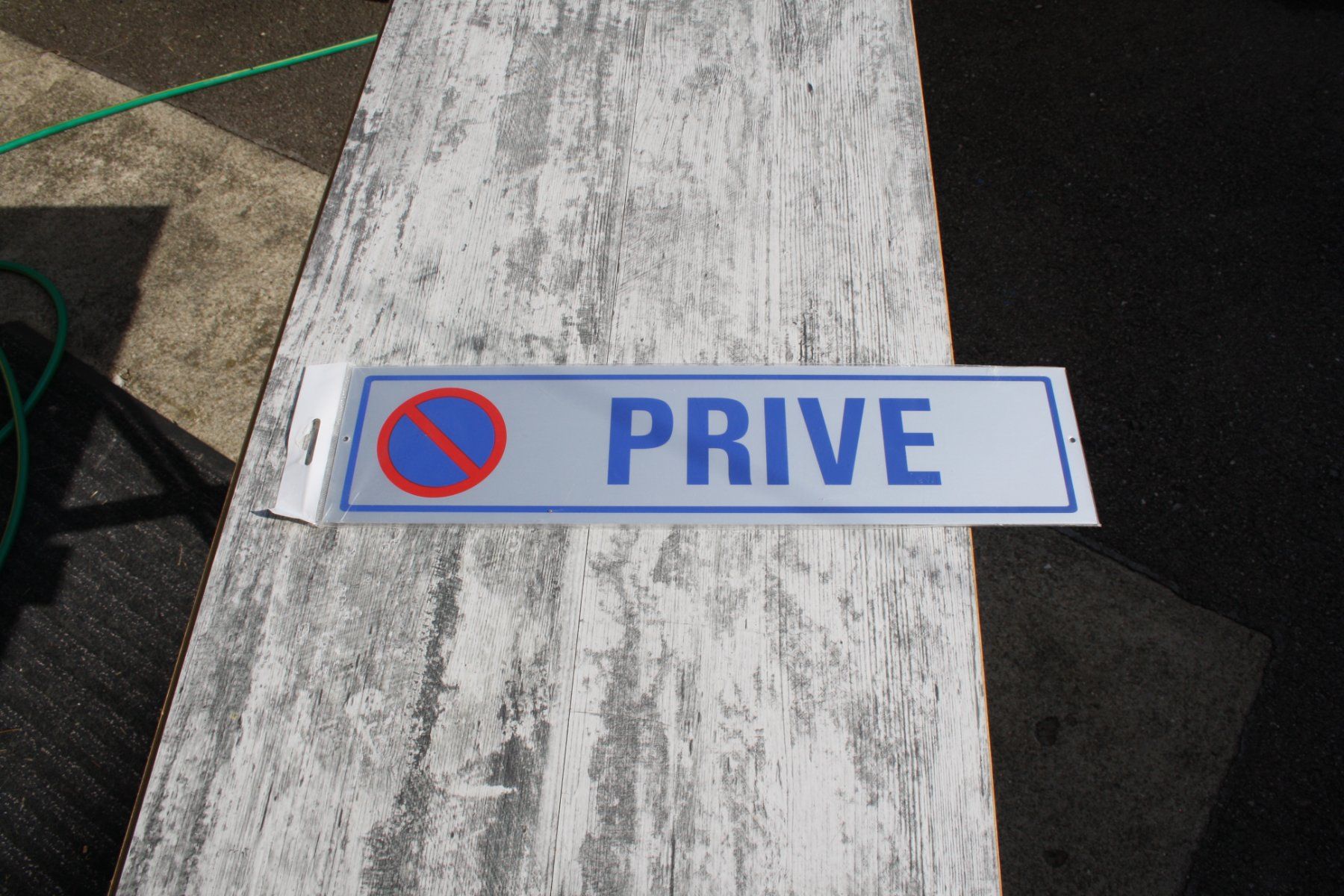 Insegne: PARKVERBOT PRIVE SCHILD TAFEL – Usato da Wauwil venduto da Pneuedy 3
