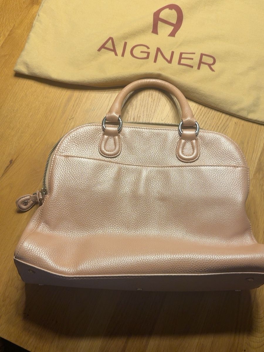 Aigner Taschen für Damen: Aigner EchtLeder Tasche  – Neu und originalverpackt aus Embrach von MercedesINK 1