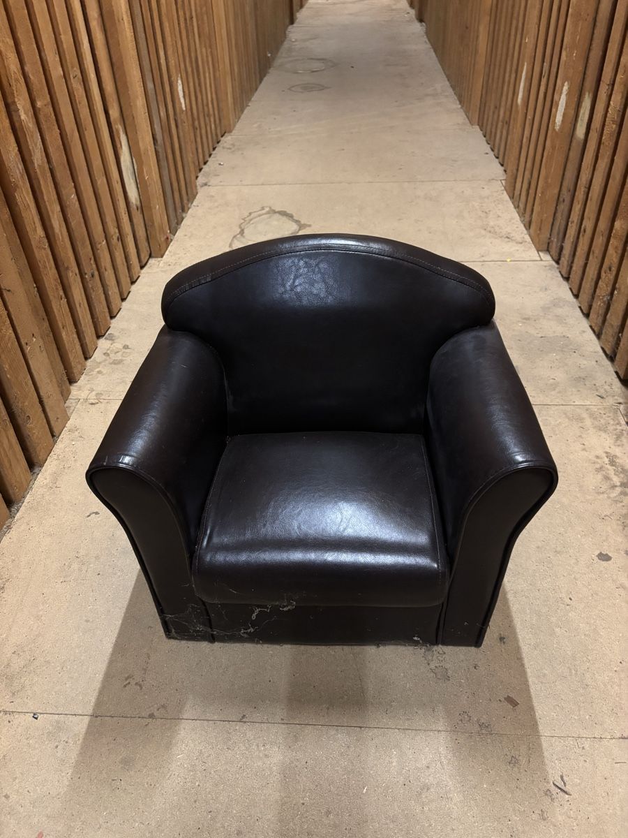 Poltrone: Mini fauteuil  – Nuovo (secondo la descrizione) da Genthod venduto da S.Corbaz 1