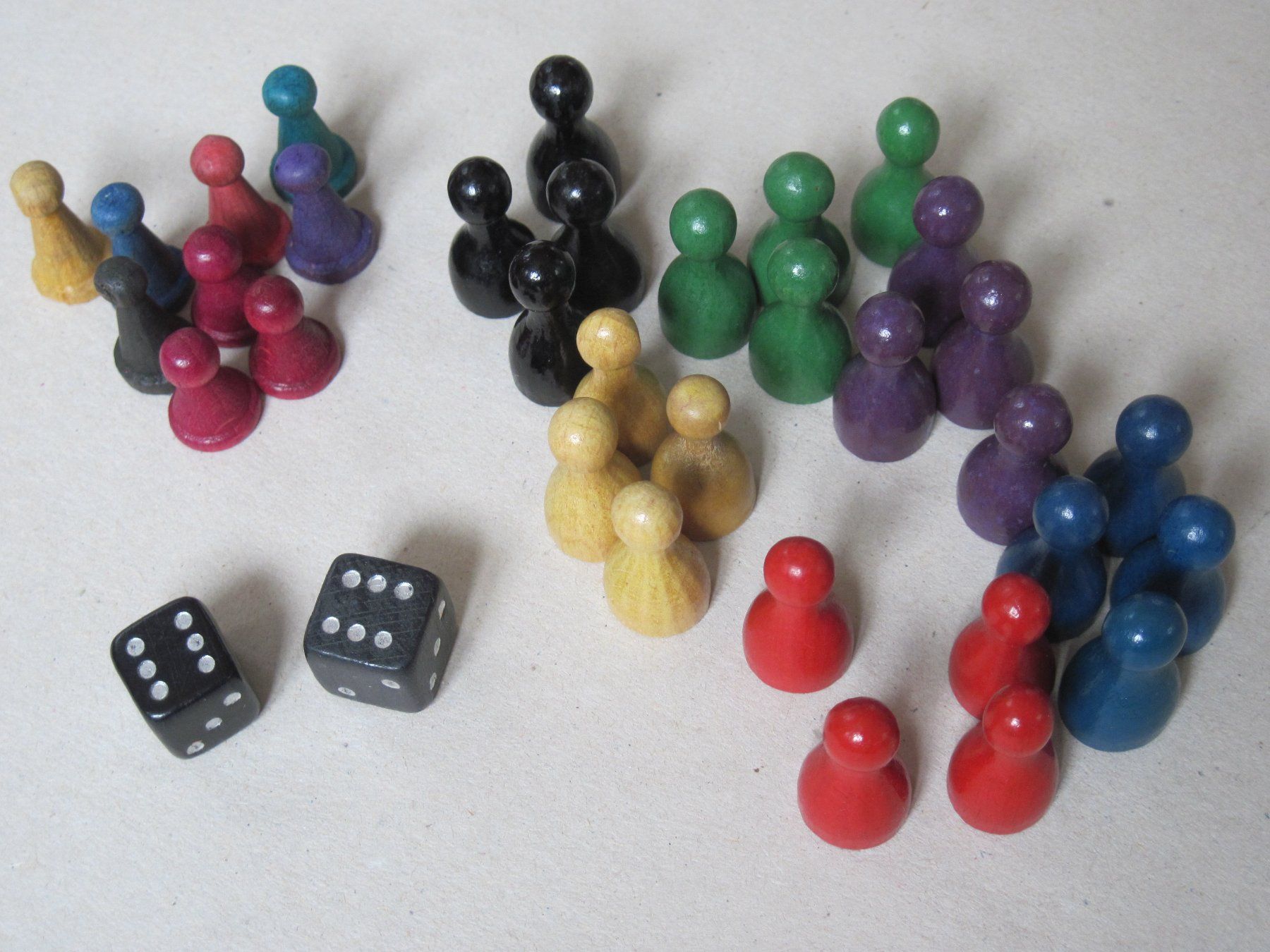 Giochi: Gesellschaftsspiel Brettspiel – Usato da Feuerthalen venduto da mam_5l7b 9