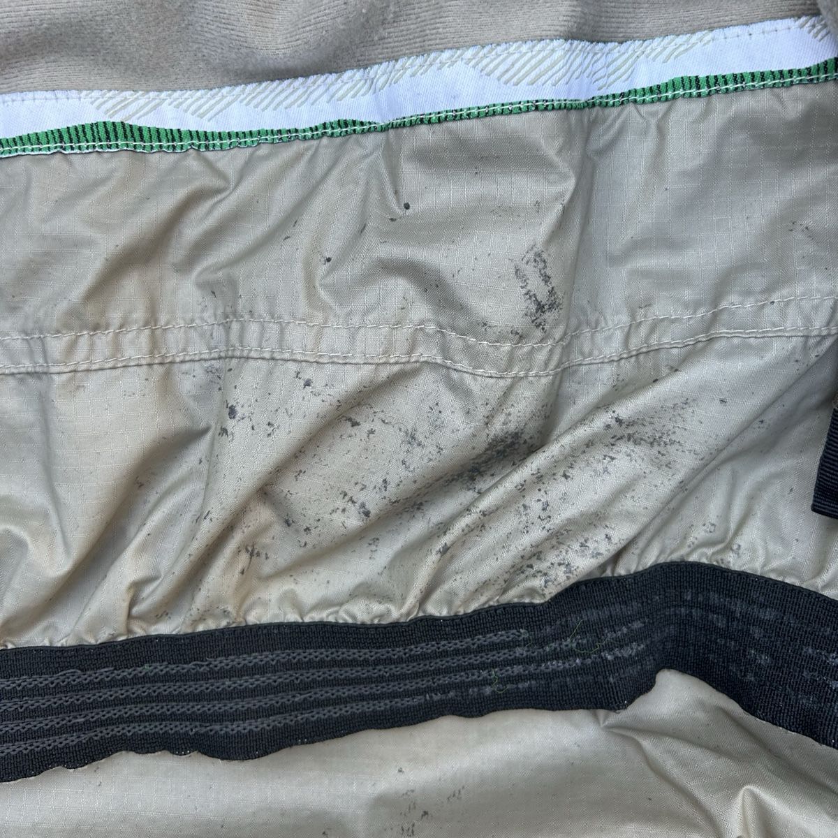 Quiksilver Giacche: Quiksilver Ski/Snowboard Jacket – Usato da brent venduto da fukusapes 4