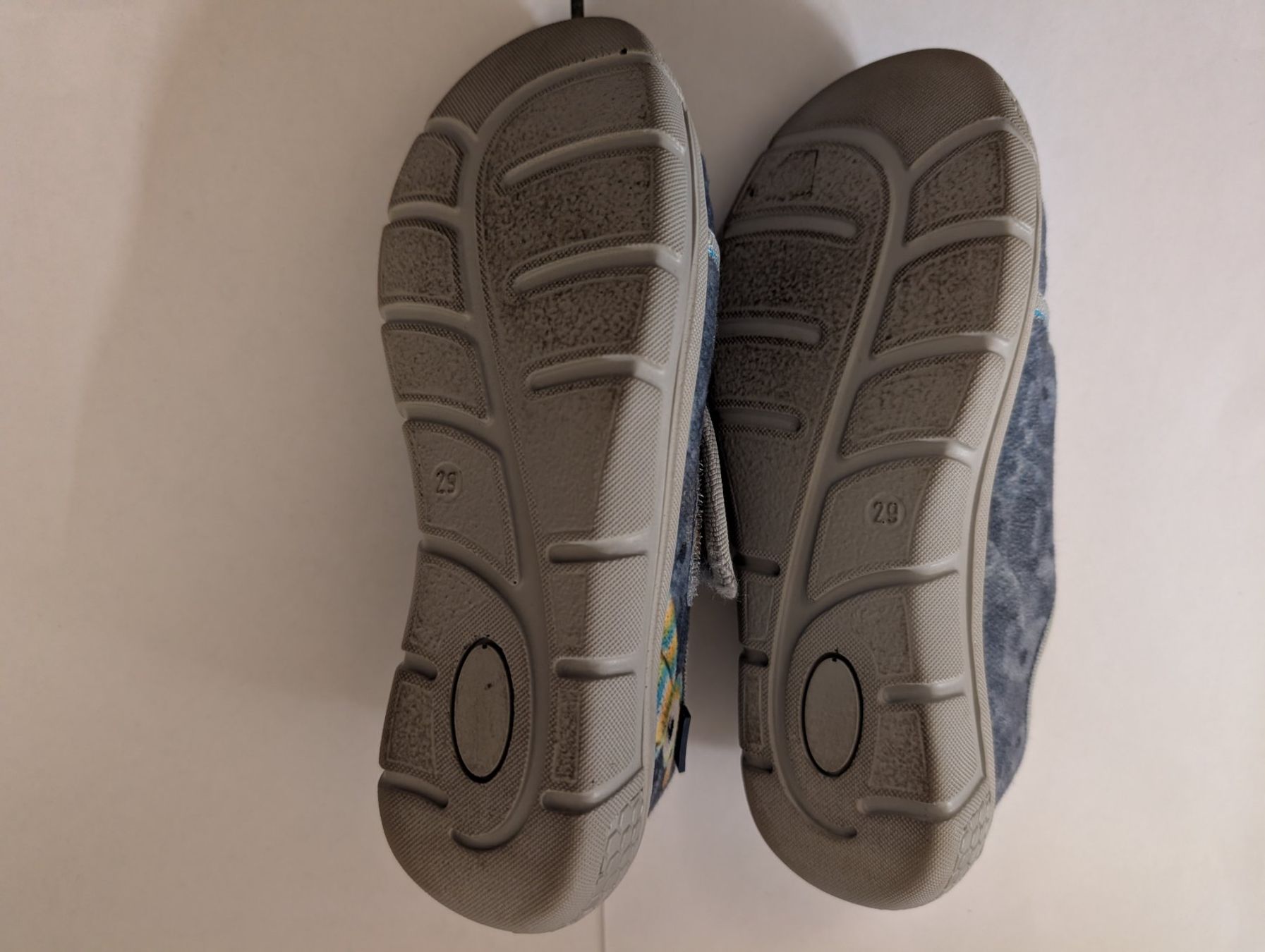 Scarpe per ragazzi: Hausschuhe Richter Gr 29 – Usato da Affoltern am Albis venduto da nyi_ph9f 2