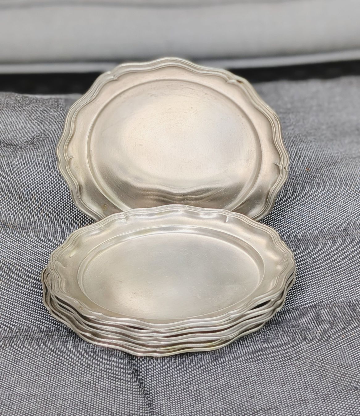 Sottobicchieri: 6-teiliges Zinntellerchen Set, Untersetzer – Usato da Düdingen venduto da Zenobe