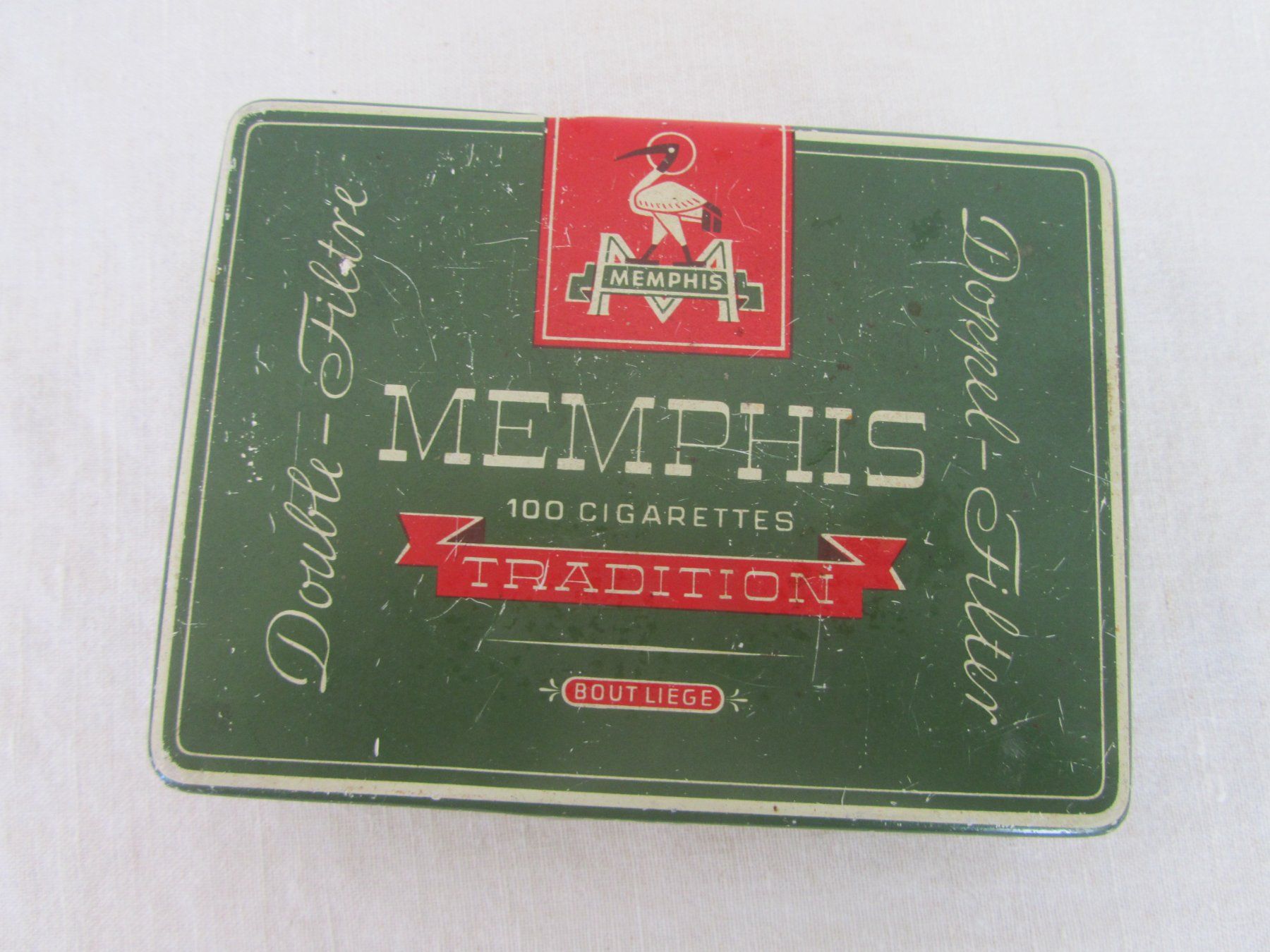 Pots: Blechdose Memphis Tradition 100 Zigaretten gebraucht – D'occasion à Seengen par mikelele