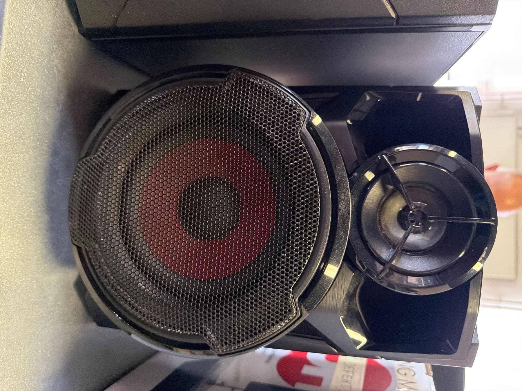 LG Lettore multimediale & Streamer: LG Mini-HiFI System RAD 136 – Usato da Brügg BE venduto da TSP02 3