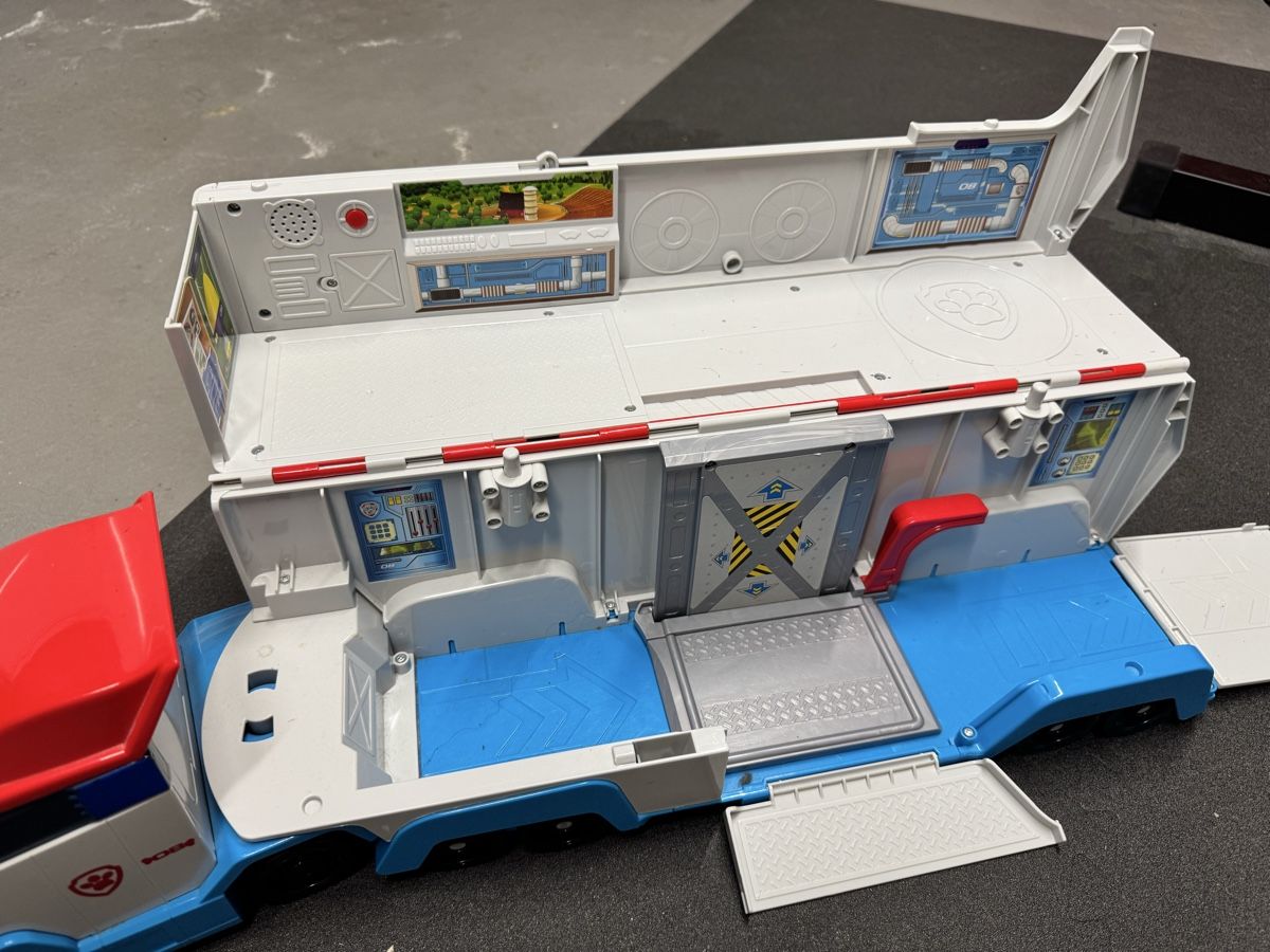 Spielzeuge: Paw Patrol Bus – Gebraucht aus Steffisburg von ek_250 1