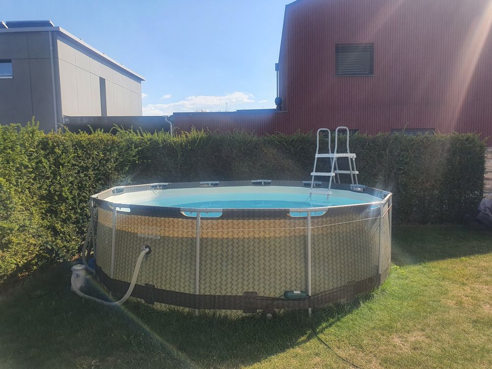 Pool rund 366 x 100 mit allem Zubehör (Gebraucht) in Sirnach für CHF 9. ...