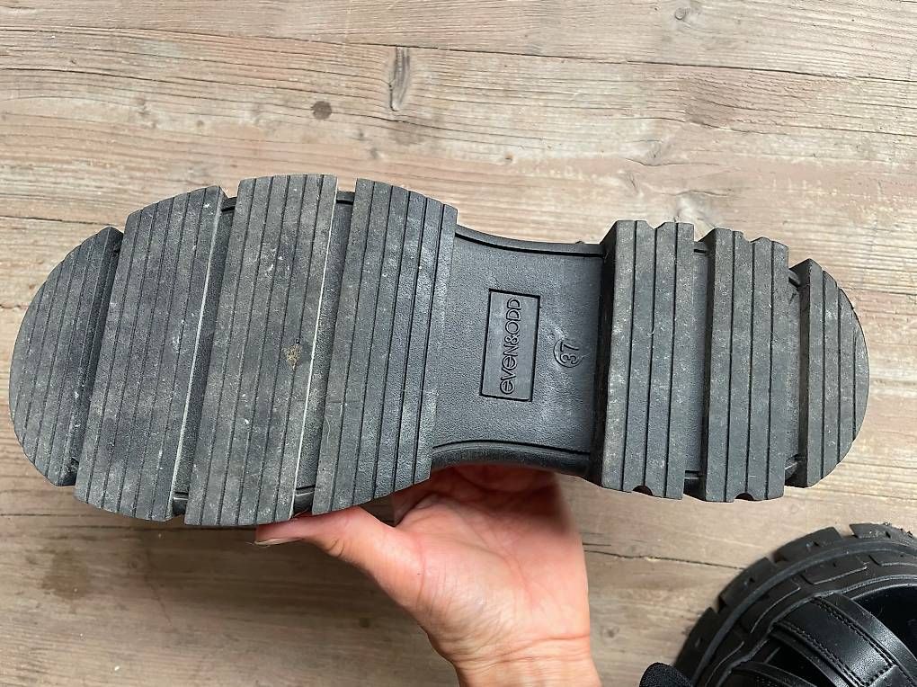 Damenschuhe: Plateau Sandalen 37 – Gebraucht aus Zürich von aleab 2