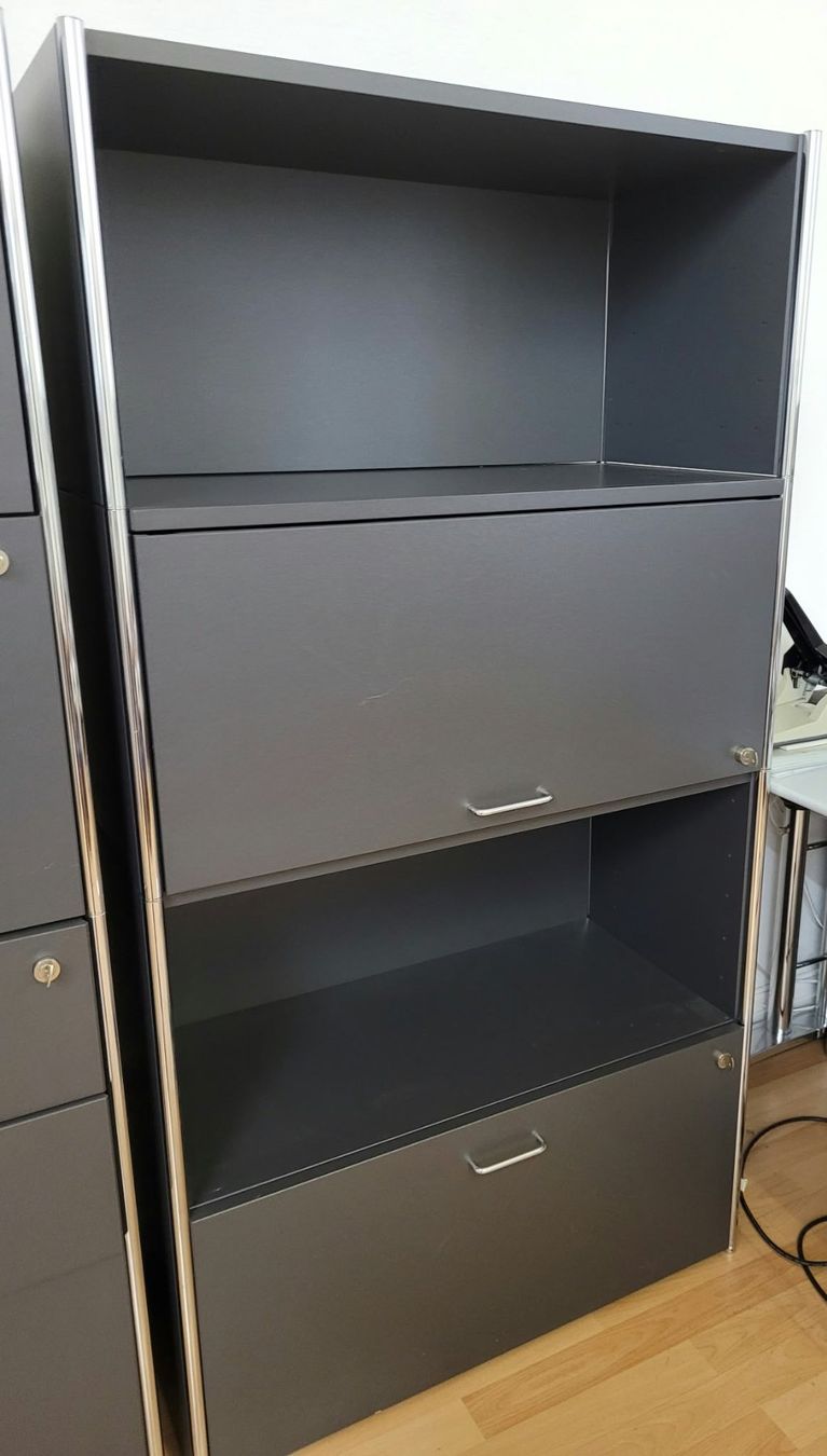 Étagères: Ex Rolex SM Haller Sideboard - 4 OH – D'occasion à Sonceboz-Sombeval par ter_9rc5
