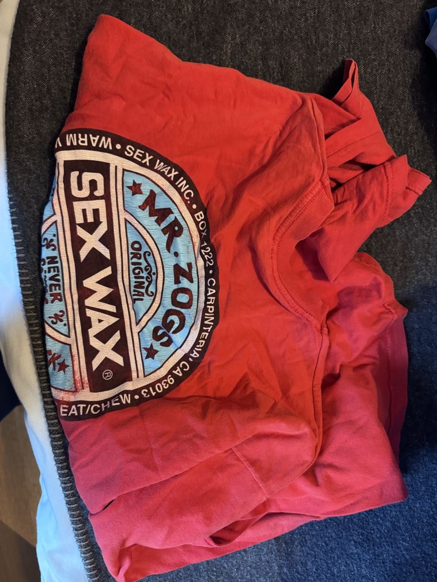 T-shirt: Wax Langarm T Shirt  – Usato da St. Moritz venduto da Bengeee 1