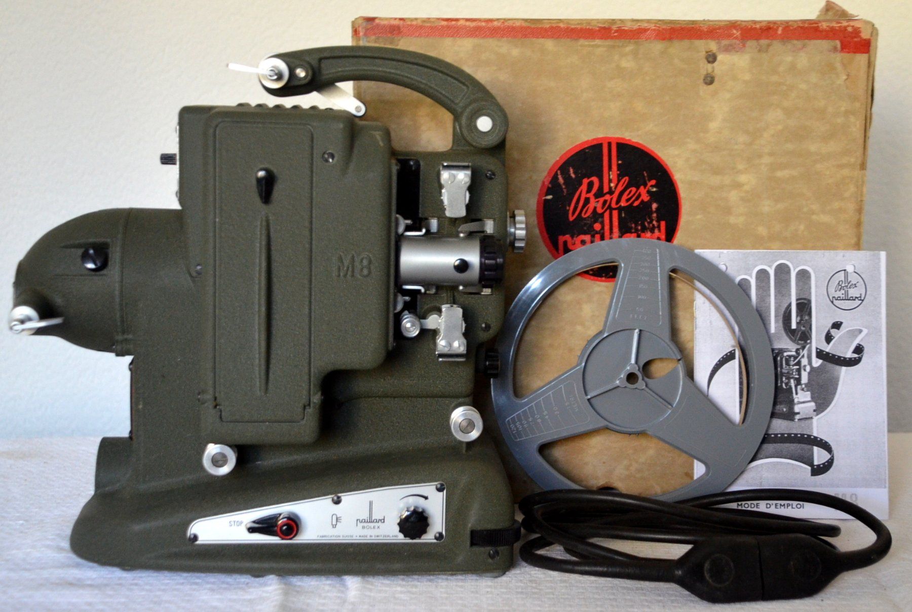 PROJECTEUR DE FILM Bolex Paillard 18-5 vintage 8 mm avec accessoires EUR 80,82 - FR