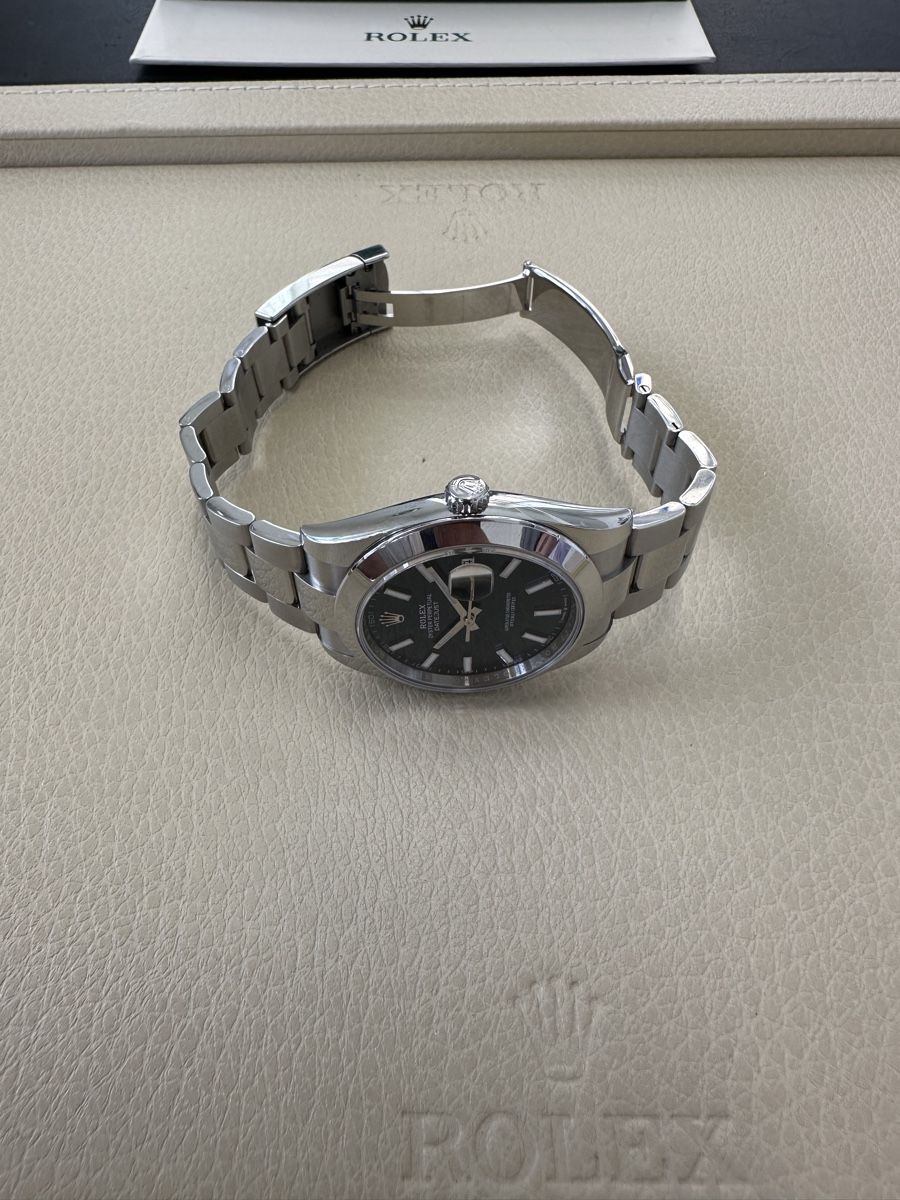 Rolex Orologi: Rolex Datejust 126300 41mm – Usato da Winterthur venduto da senn-ismaili 4