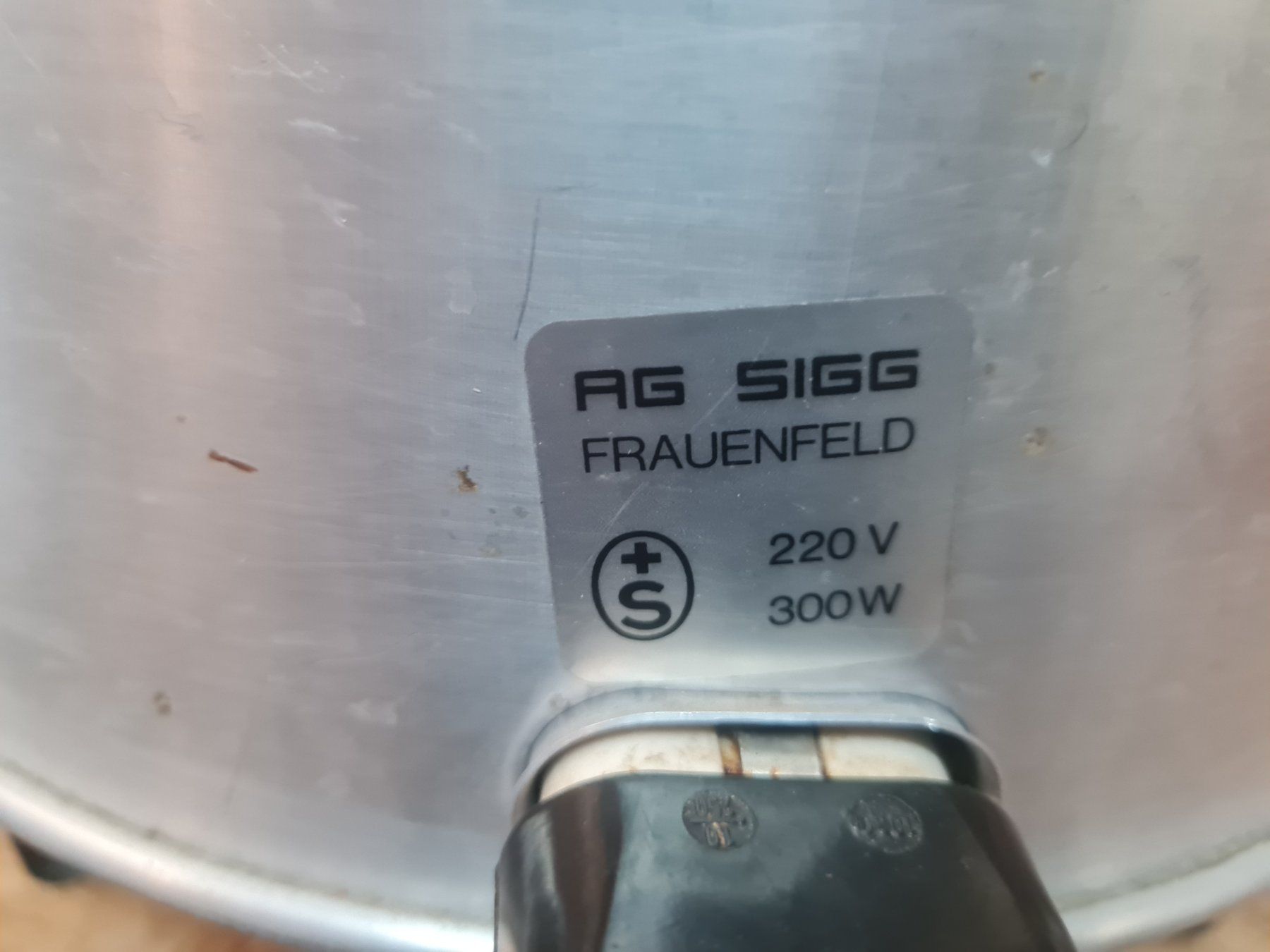 Sigg Küchengeräte: Dörrgerät Sigg Dörrex mit vier Sieben gebraucht – Gebraucht aus Hofstetten b. Brienz von Nordtor 7