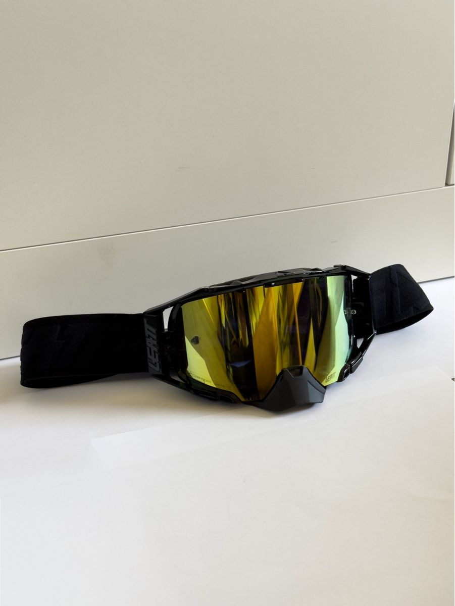 Leatt Helme & Visiere: Leatt Moto 9.5 MX Helmet Kit – Neu (gemäss Beschreibung) aus Azmoos von reb_2zxl 3