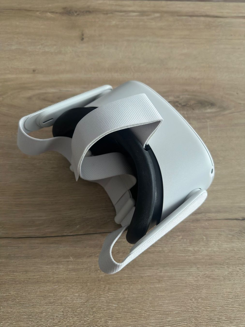 Meta VR Brille: VR-Headset Oculus Quest 2 weiss gebraucht im Set – Gebraucht aus Flamatt von wue_fb85 3