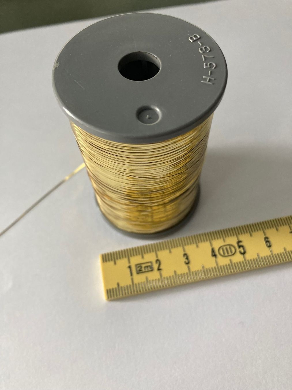Cordicelle & Fili: Handarbeitsgarn Polyester Bändchen Gold – Nuovo (secondo la descrizione) da Rifferswil venduto da IMRUTSCH 3