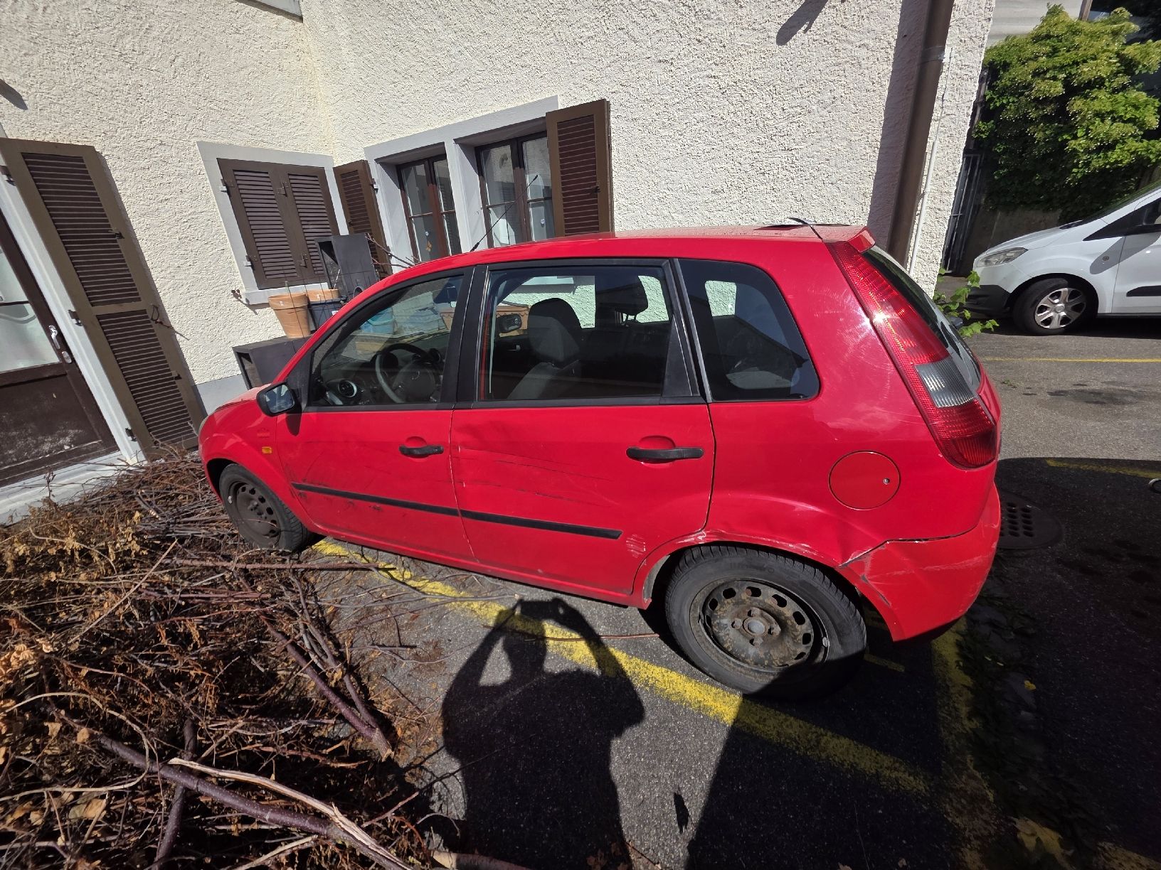 Ford Automobili: Ford Fiesta 1.4 – Difettoso da Rüti ZH venduto da Isa8630 1
