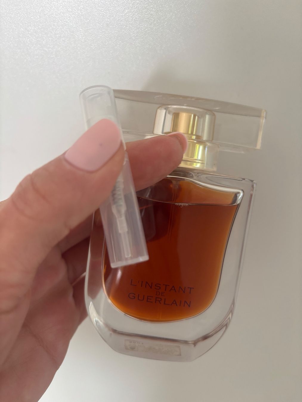 Guerlain Profumi & Eau de Toilette: Guerlain L'Instant de Guerlain EDT - Duftprobe 2ML – Usato da Zürich venduto da deruja