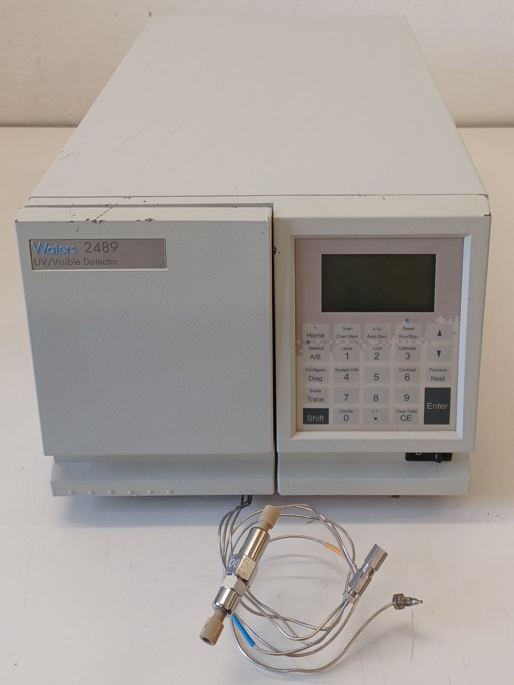 Accessori da laboratorio: Waters 2489 UV/Visable Detector – Difettoso da Niederdorf venduto da LeptonAG_Labor 1
