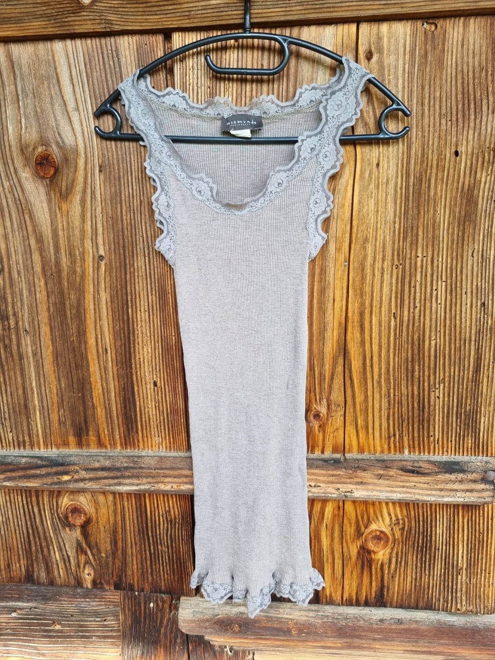 Rosemunde Top: Rosemunde Top Gr S – Usato da Wattenwil venduto da flohdog
