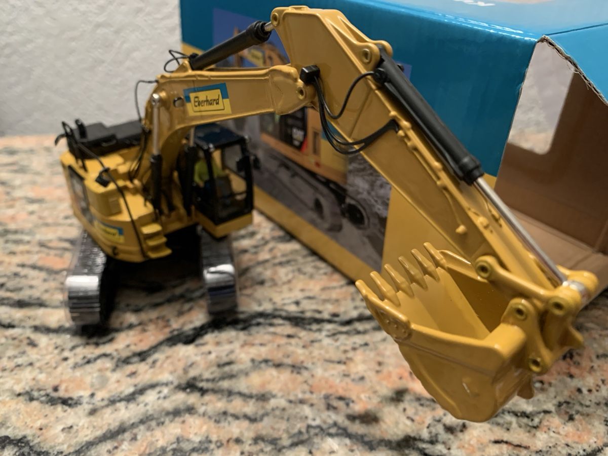 Caterpillar Kit di modellismo & Modellini statici: Cat 335 FL Hydraulikbagger 1:50 NEU – Nuovo e nell'imballaggio originale da Birmenstorf AG venduto da Fhauri 2