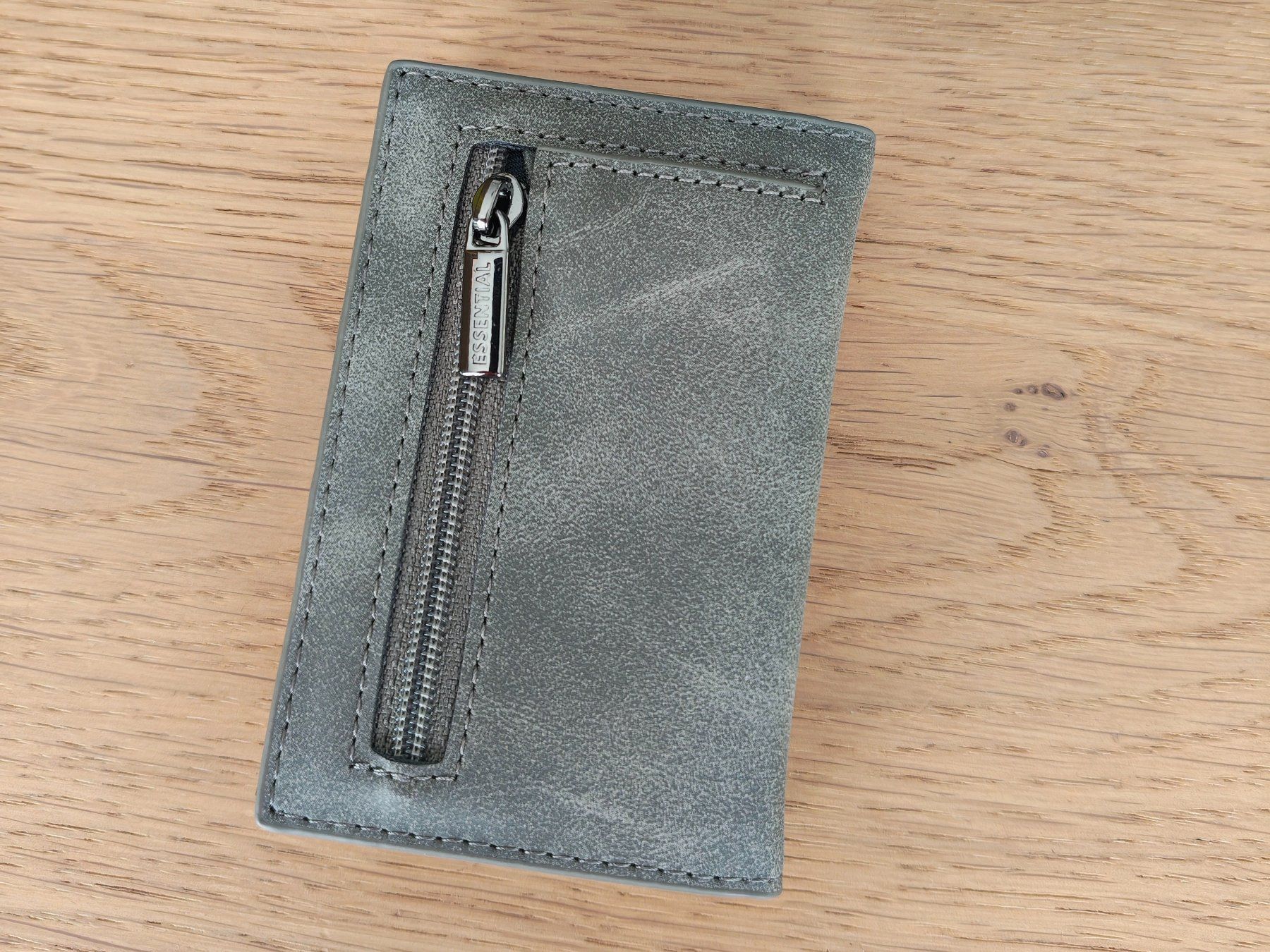 Brieftaschen: Essential Bag Smart Wallet 3.0 - Platin-Grau – Neu und originalverpackt aus Oftringen von RetroMister 4