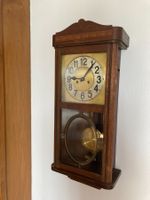 Wanduhr, Regulator