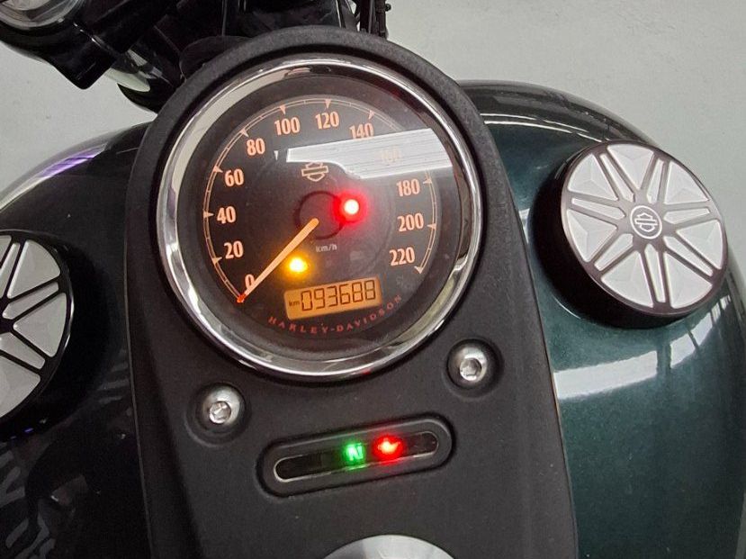 Harley Dyna FXDB 103 (Gebraucht) in Visp für CHF 5500 – nur Abholung ...