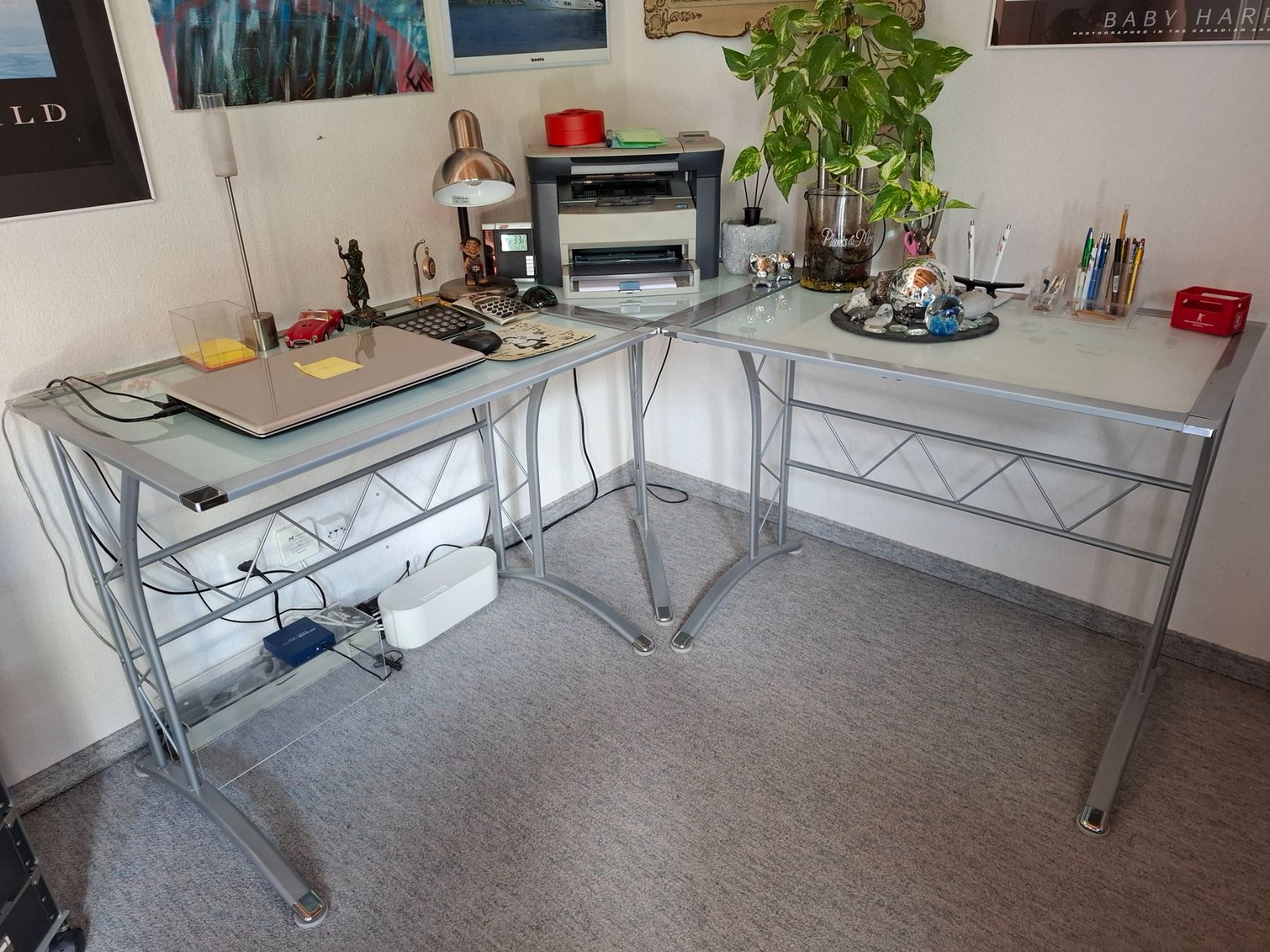 Schreibtische: Bürotisch – Gebraucht aus Wiesendangen von mar_yx9r