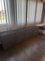 Sideboard grau 4 Türen moderne Optik guter Zustand