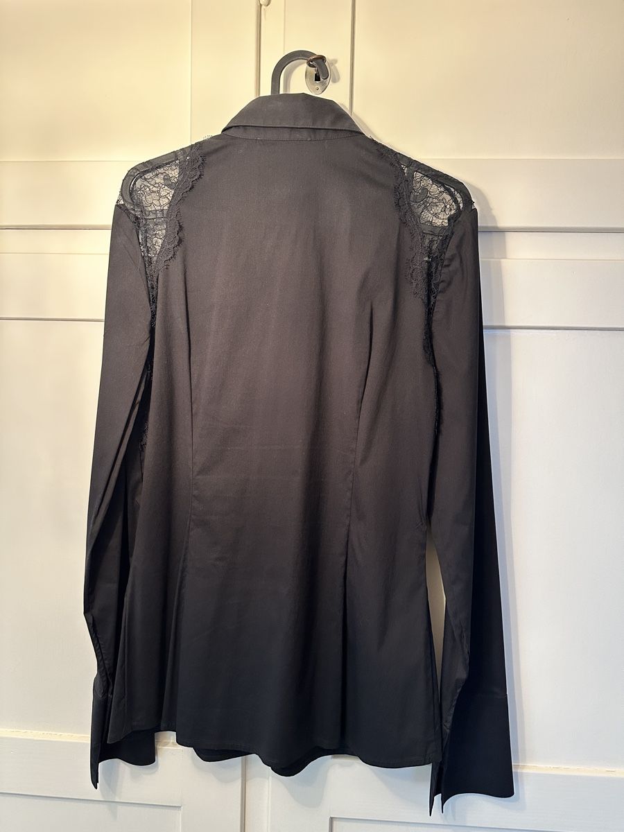 Patrizia Pepe Blusen: Patrizia Pepe Bluse Schwarz mit Spitze – Gebraucht aus Zürich von acquadel 1