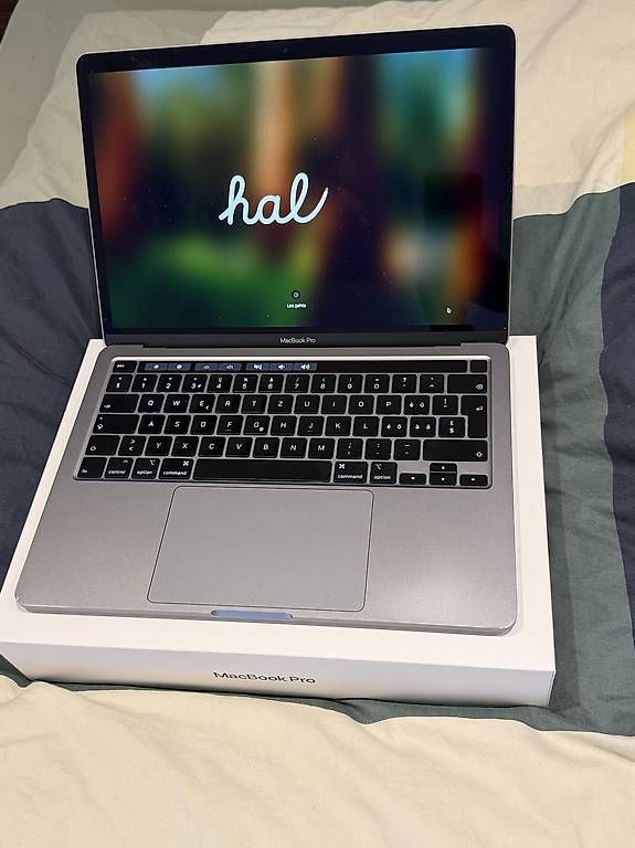 Portables: MacBook Pro 13" mid-2020 – D'occasion à Lugaggia par gaj_ttv6