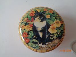 Kleine Blechdose Katze, 6.5 x 3 cm, Neu