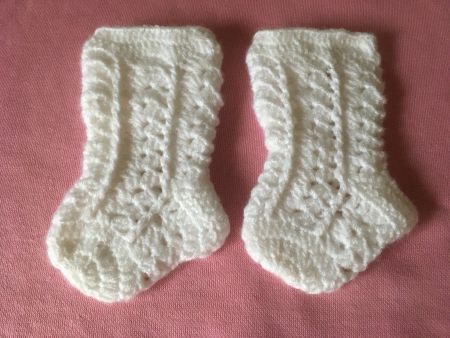 Neue Baby Kniesocken / Babysocken / Handarbeit gehäkelt