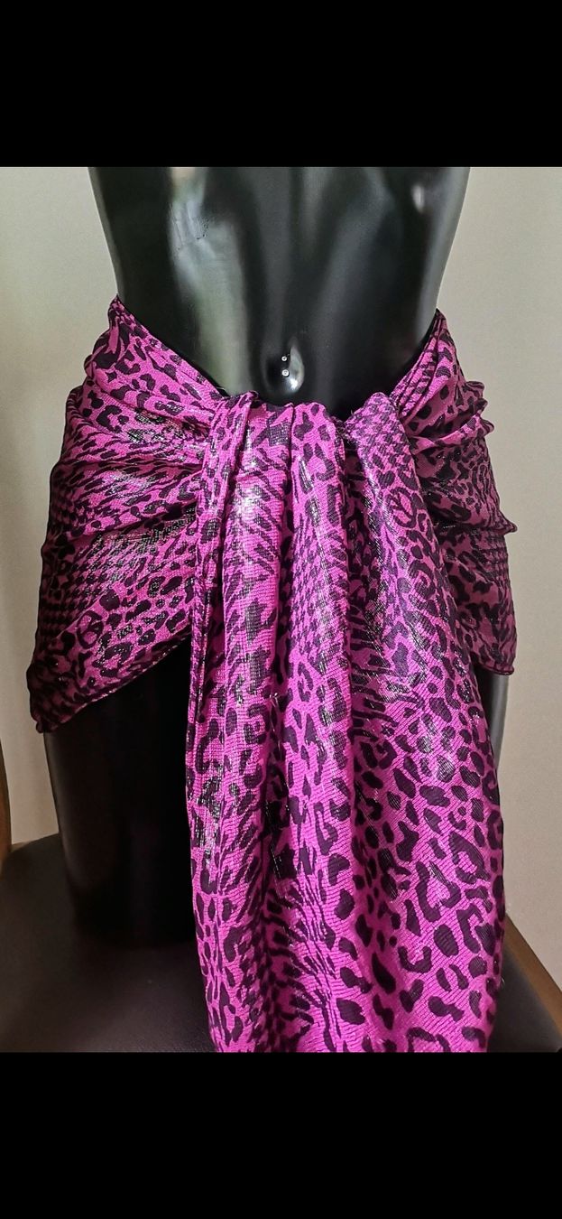 Foulard & Sciarpe: 4 superschöne Pareas NEU!  – Nuovo e nell'imballaggio originale da Widnau venduto da Schurlibua 4