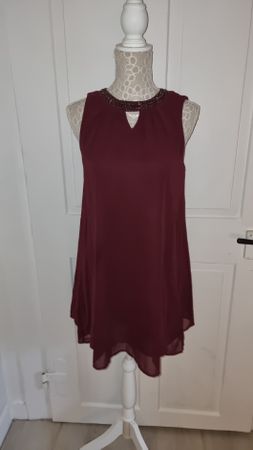 Festliches Kleid mit Perlenkragen Gr. 36 👗 vero Moda