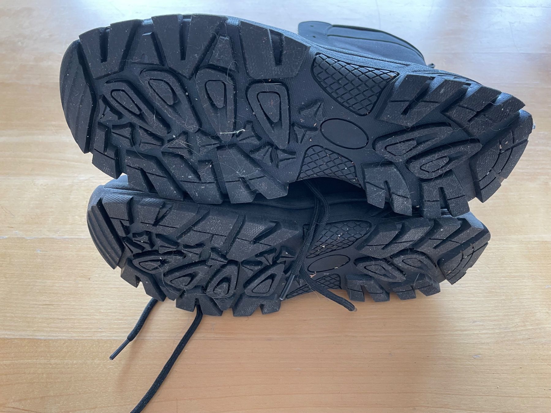 Damenschuhe: Winterstiefel Gr42 – Gebraucht aus Zofingen von Hathoway 4