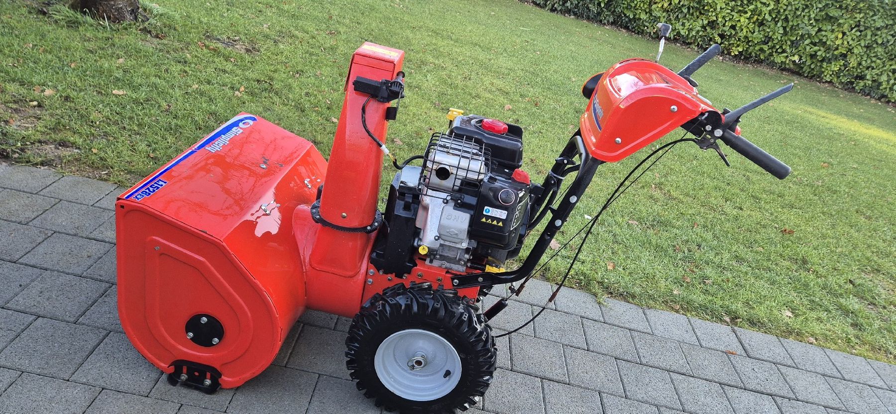 Tutte le macchine: Schneefräse Simplicity L1528EX – Usato da Grenchen venduto da Hz.