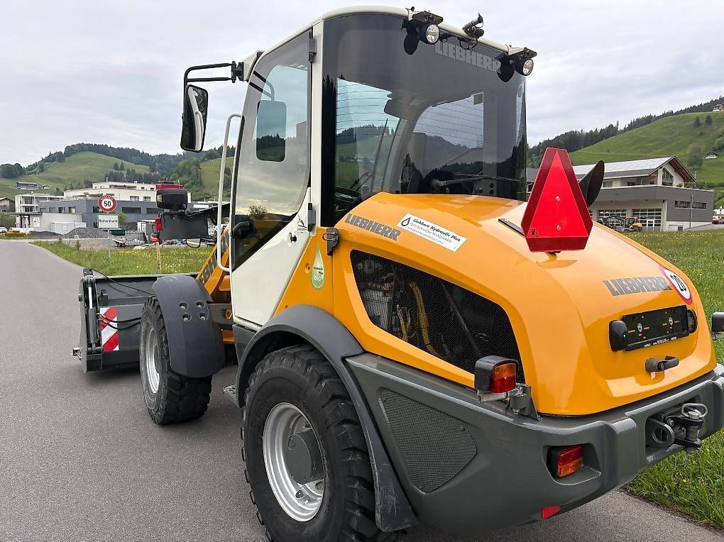 Liebherr Caricatori: Liebherr L508C Radlader – Usato da Rothenthurm venduto da FHS6418 4