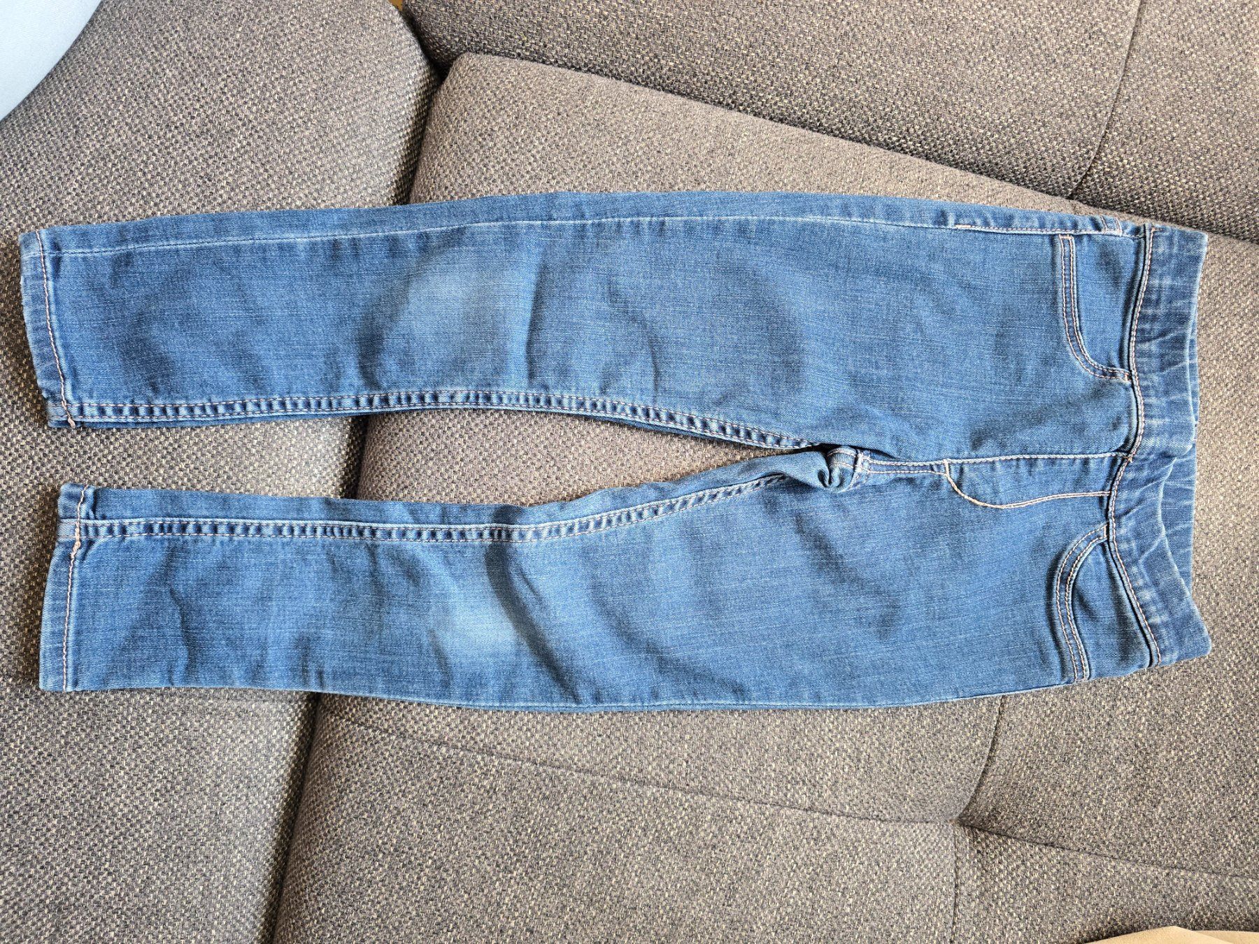 Pantalons: Jeans / Jeggings Gr. 110 – D'occasion à Büttikon AG par Amineah