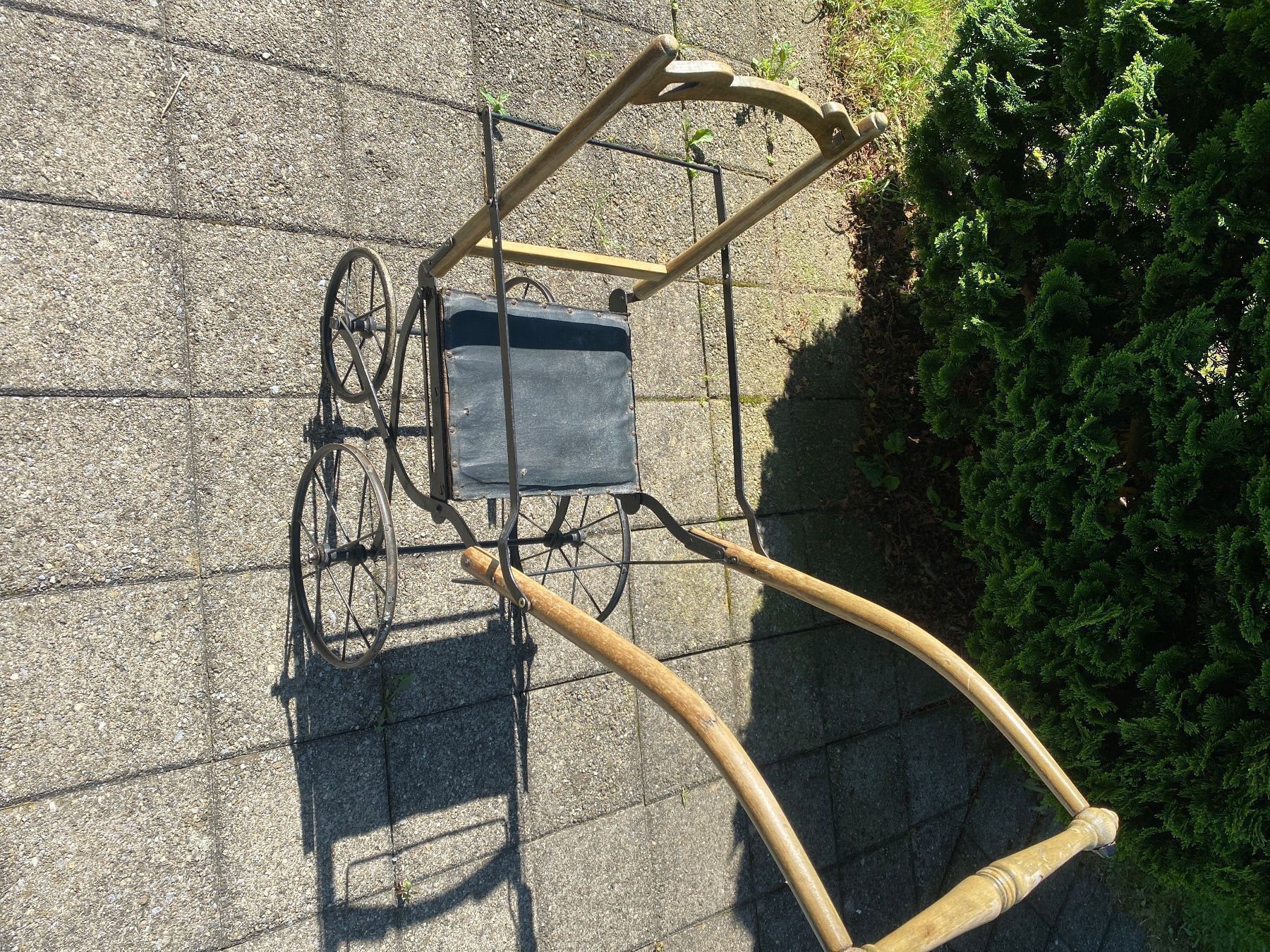 Carrozzine per bambole: alter Puppenwagen – Usato da Kriens venduto da Wundertuete17 1